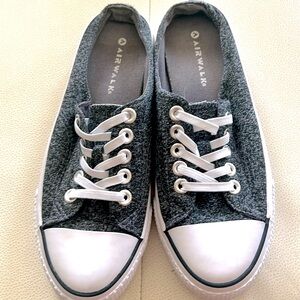 Airwalk Slip On Mules Sneakers Navy 6 1/2 Canvas Tennis Shoes Everyday Casual